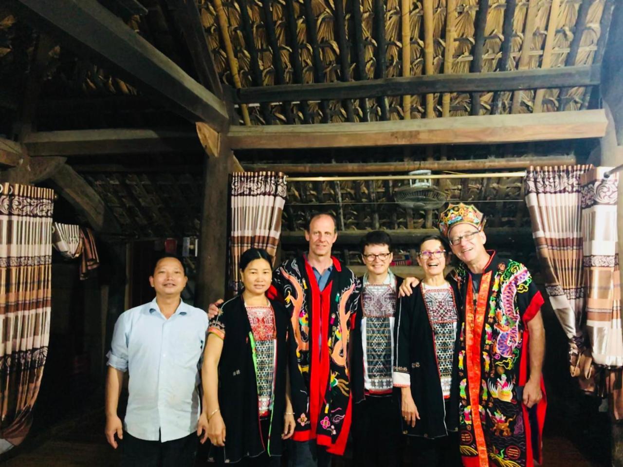 Vulinh Family -Homestay Yen Binh Екстер'єр фото